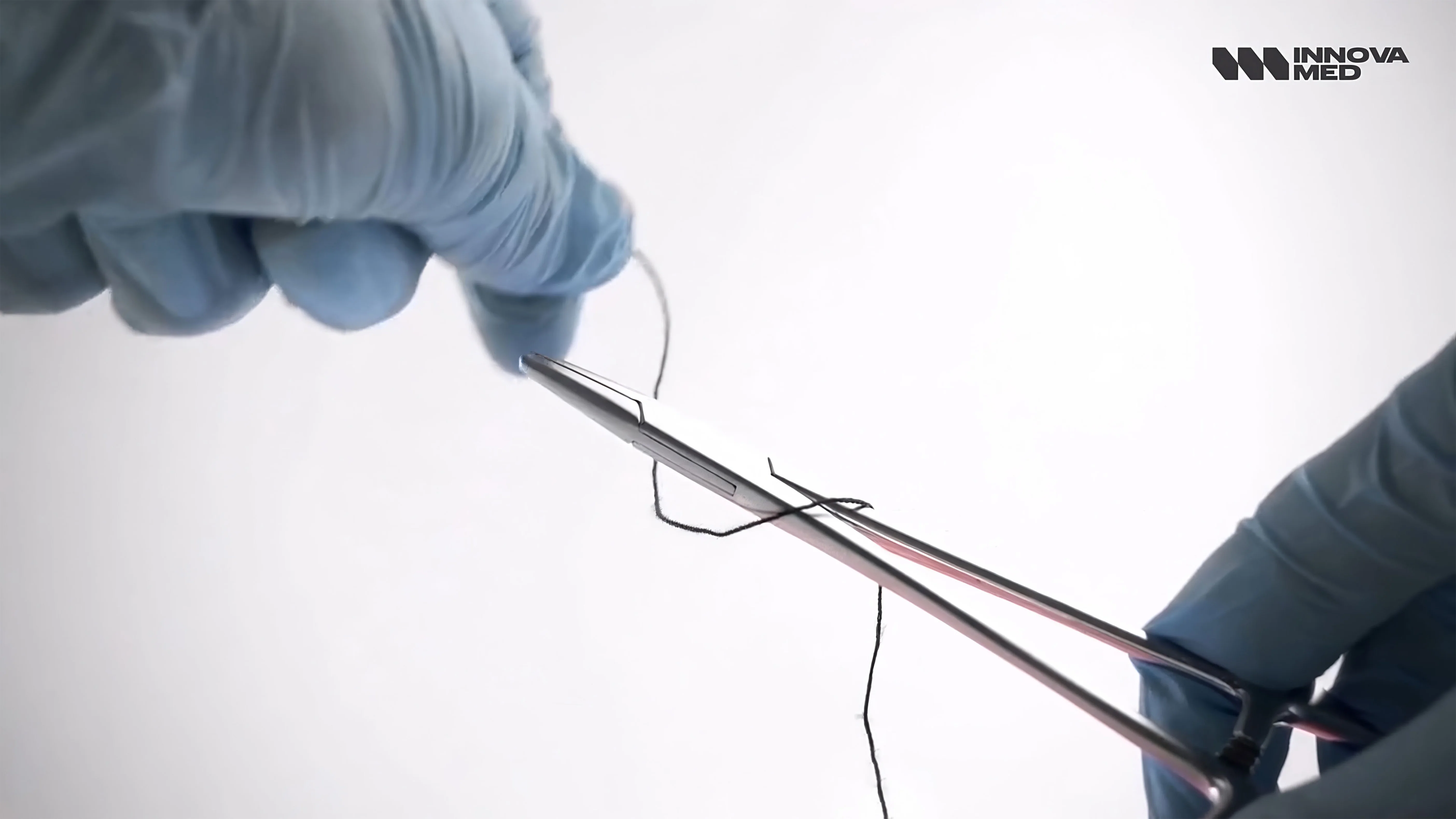 Innova Med | Surgical Suture Kit